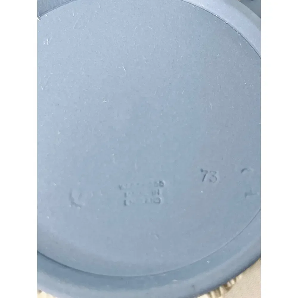 Wedgwood Blue Jasperware Round Acanthus Trinket Box Candy Dish